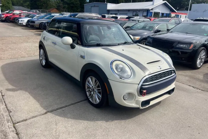 2014 Mini Cooper Hardtop S photo 1