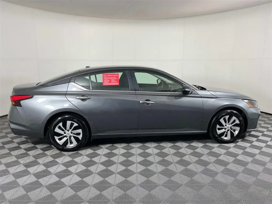 2025 Nissan Altima 2.5 S photo 1