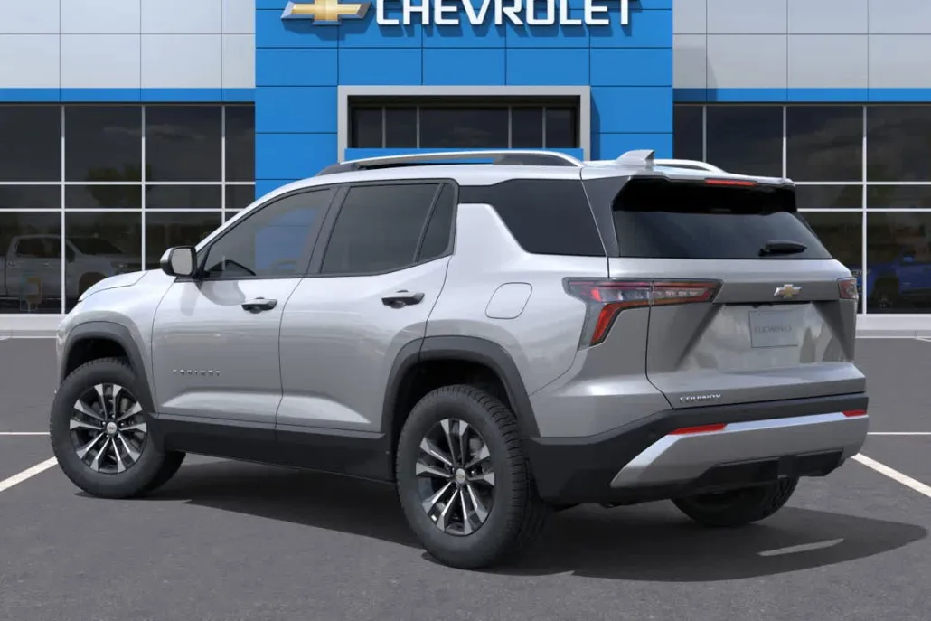 2026 Chevrolet Equinox LT photo 1