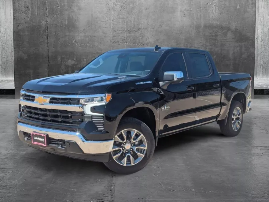 2024 Chevrolet Silverado 1500 LT photo 1