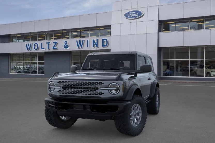 2025 Ford Bronco Badlands photo 1