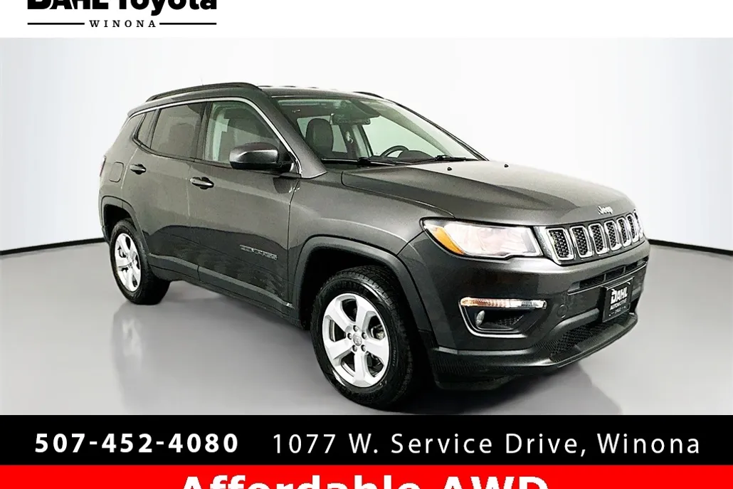 2019 Jeep Compass Latitude photo 1