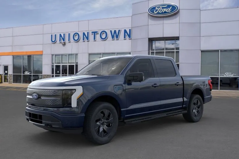 2025 Ford F-150 Lightning photo 1