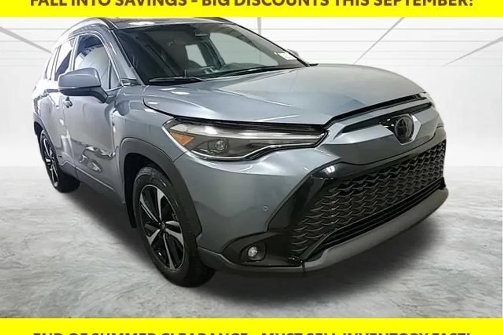 2024 Toyota Corolla Cross Hybrid XSE photo 1