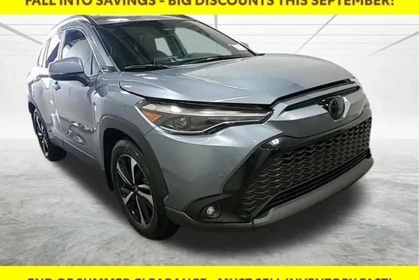 2024 Toyota Corolla Cross Hybrid XSE photo 1