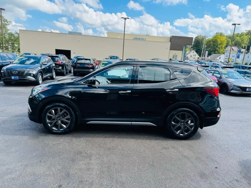2017 Hyundai Santa Fe Sport 2.0T Ultimate photo 1