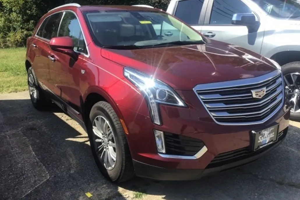 2018 Cadillac XT5 Luxury photo 1
