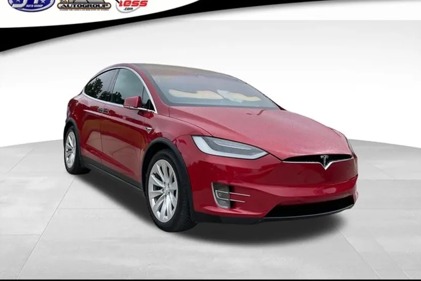 2017 Tesla Model X 90D photo 1