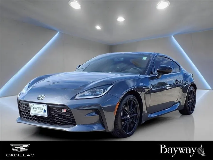 2025 Toyota GR86 Premium photo 1