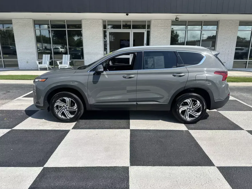 2023 Hyundai Santa Fe SEL photo 1