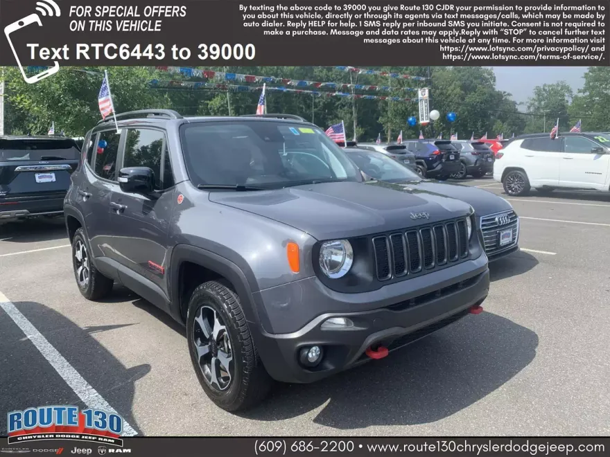 2022 Jeep Renegade Trailhawk photo 1