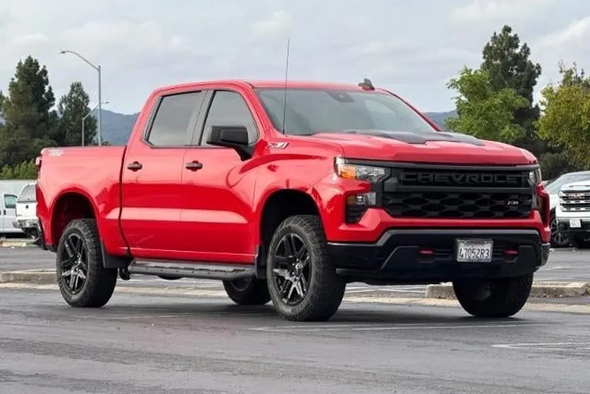 2022 Chevrolet Silverado 1500 Custom Trail Boss photo 1