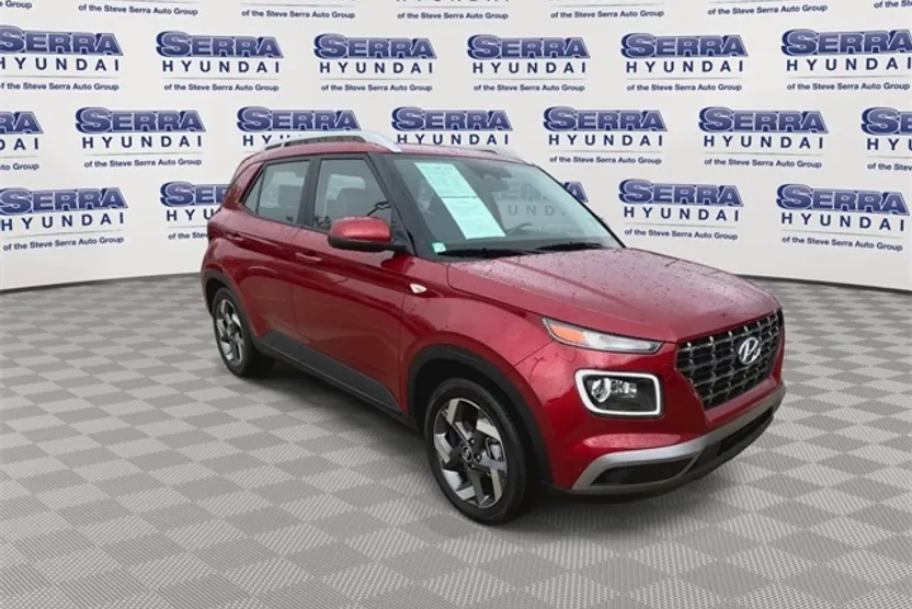 2024 Hyundai Venue Limited photo 1