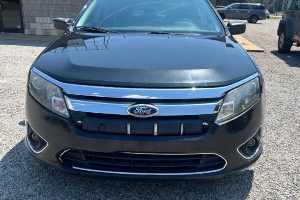 2012 Ford Fusion SEL photo 1