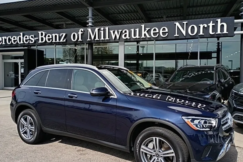 2022 Mercedes Benz GLC 300 4MATIC photo 1