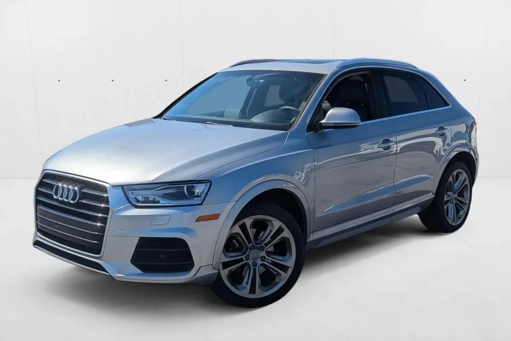 2016 Audi Q3 Premium Plus photo 1