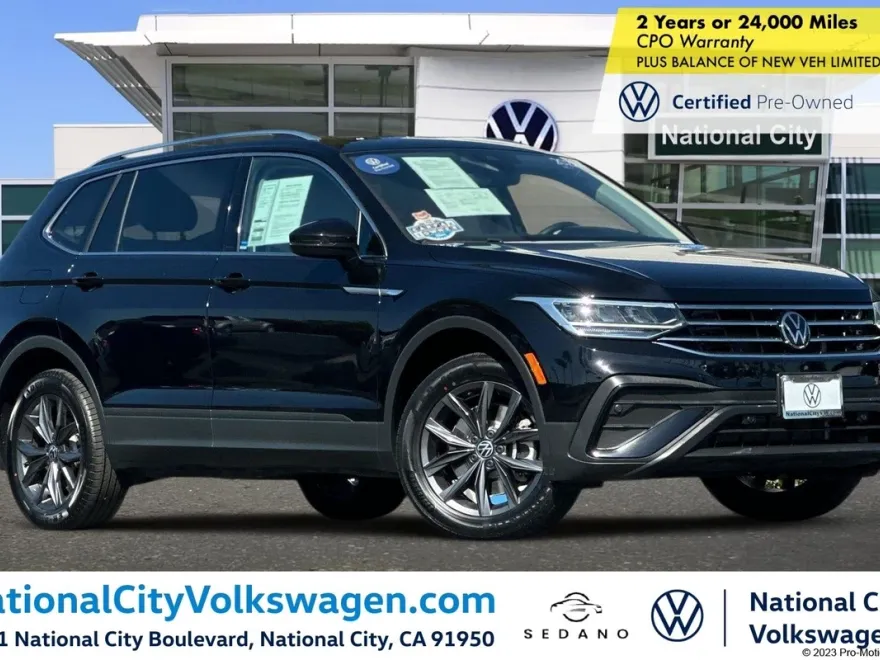 2022 Volkswagen Tiguan SE photo 1
