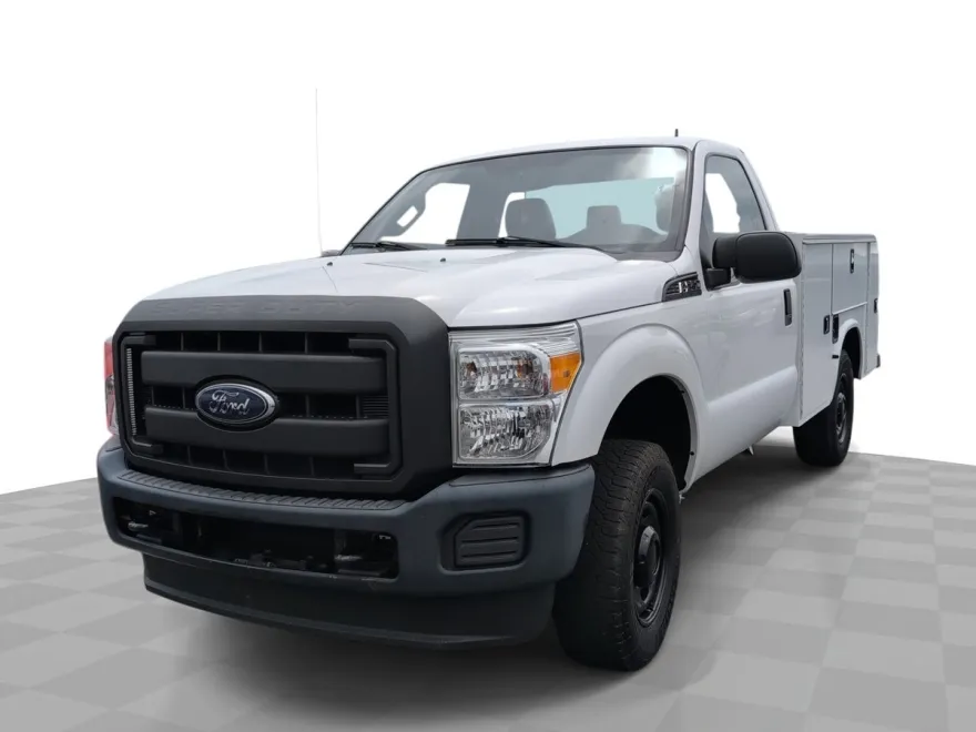 2016 Ford F-250 XLT photo 1