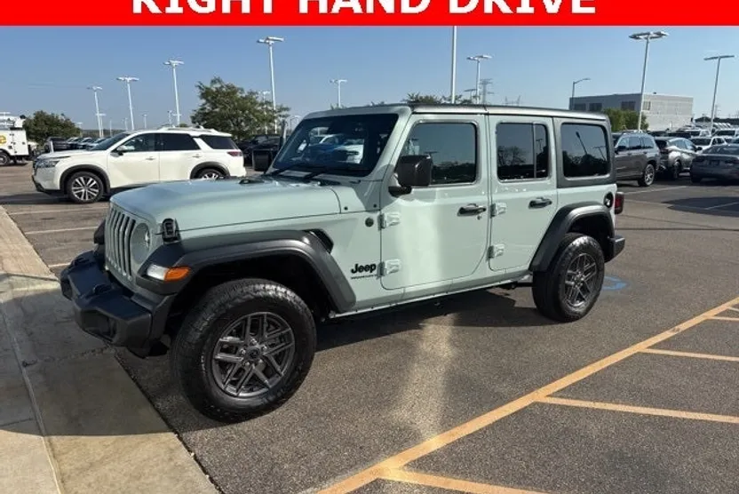 2024 Jeep Wrangler Sport RHD photo 1
