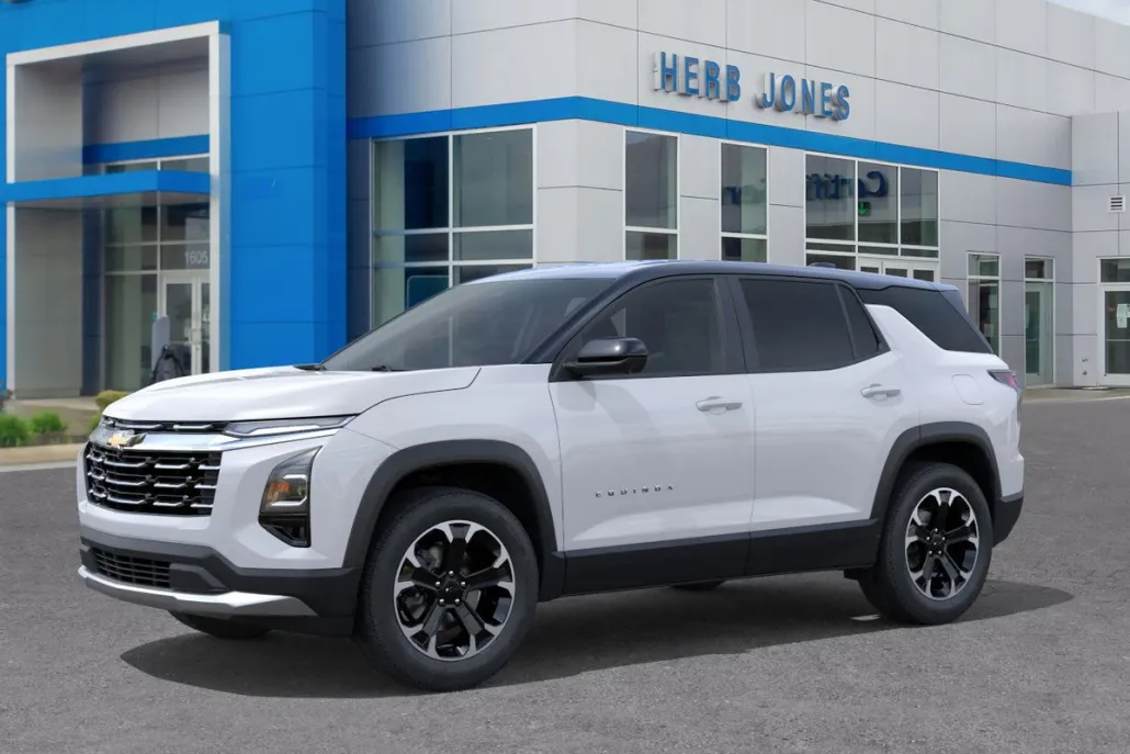 2026 Chevrolet Equinox LT photo 1