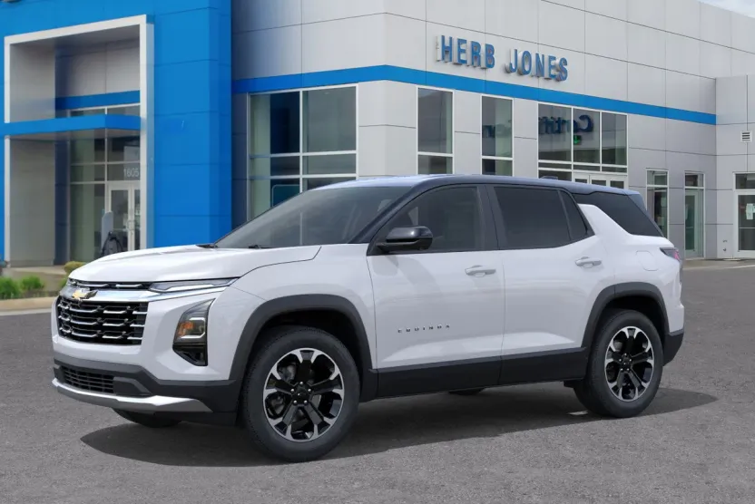 2026 Chevrolet Equinox LT photo 1
