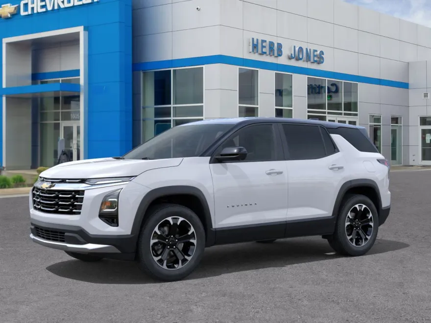 2026 Chevrolet Equinox LT photo 1