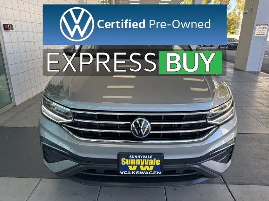 2024 Volkswagen Tiguan S photo 1