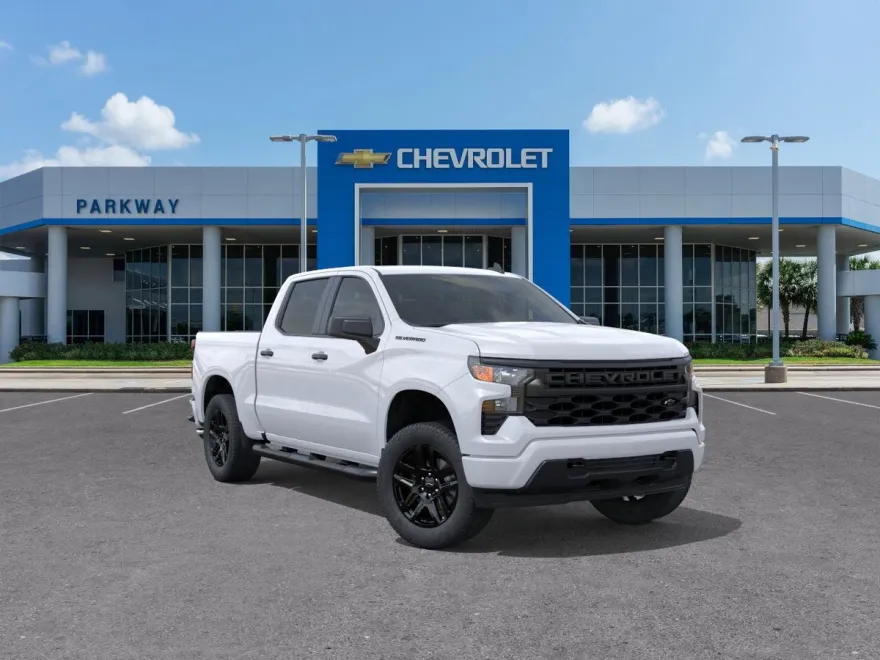 2025 Chevrolet Silverado 1500 Custom photo 1