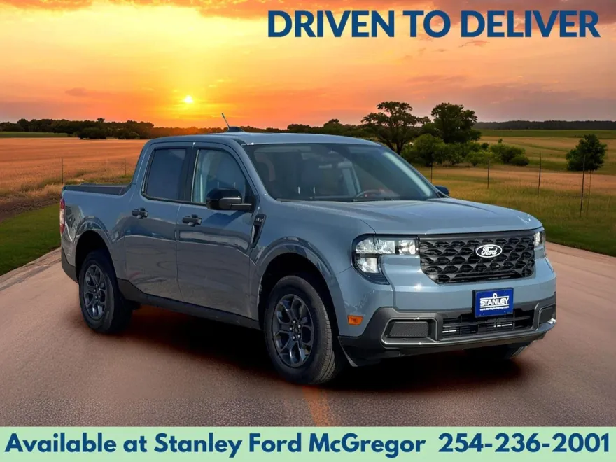 2025 Ford Maverick XLT photo 1