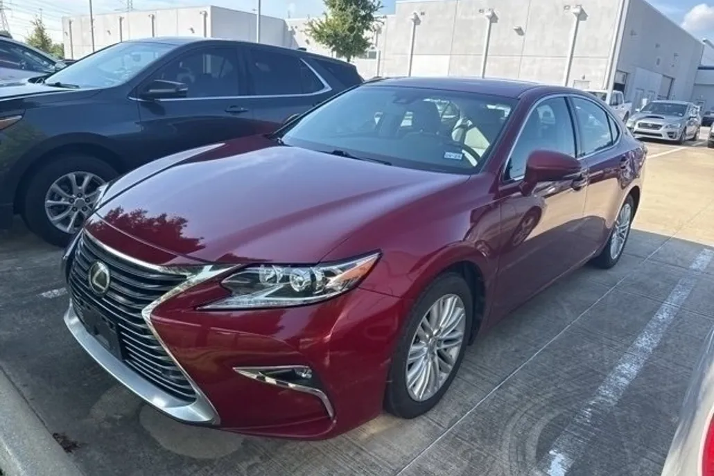2017 Lexus ES 350 photo 1