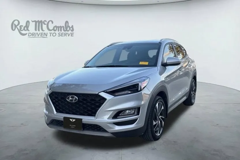 2020 Hyundai Tucson Sport photo 1