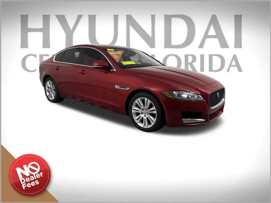 2017 Jaguar XF 35t Premium AWD photo 1
