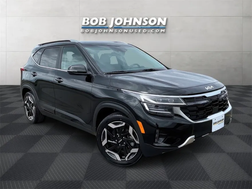 2024 Kia Seltos SX photo 1