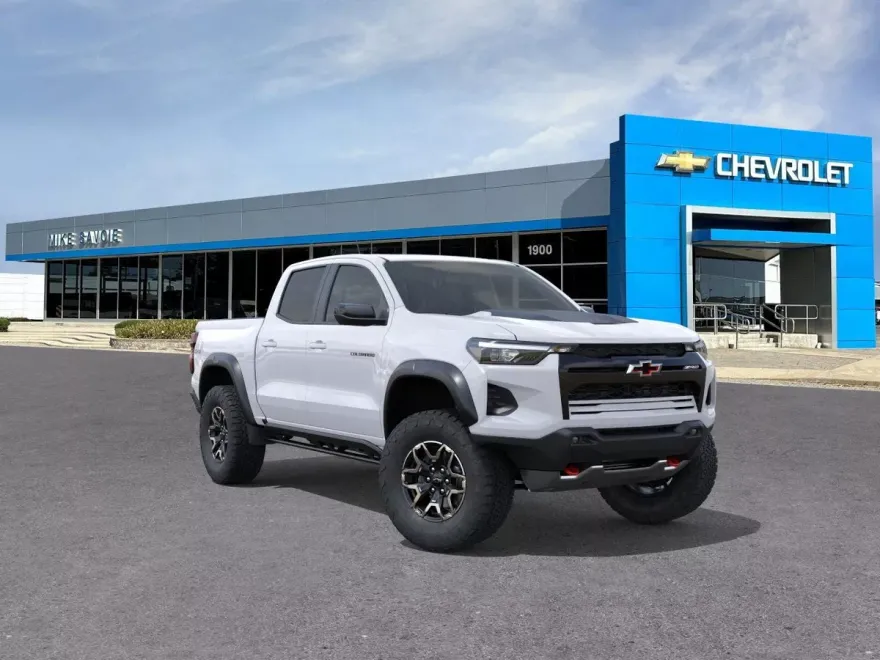 2025 Chevrolet Colorado ZR2 photo 1