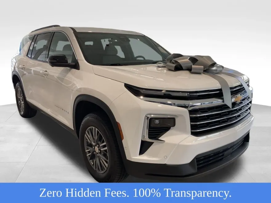 2025 Chevrolet Traverse photo 1