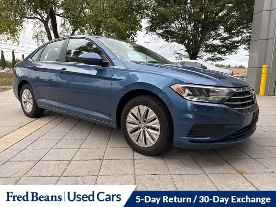 2019 Volkswagen Jetta 1.4T photo 1