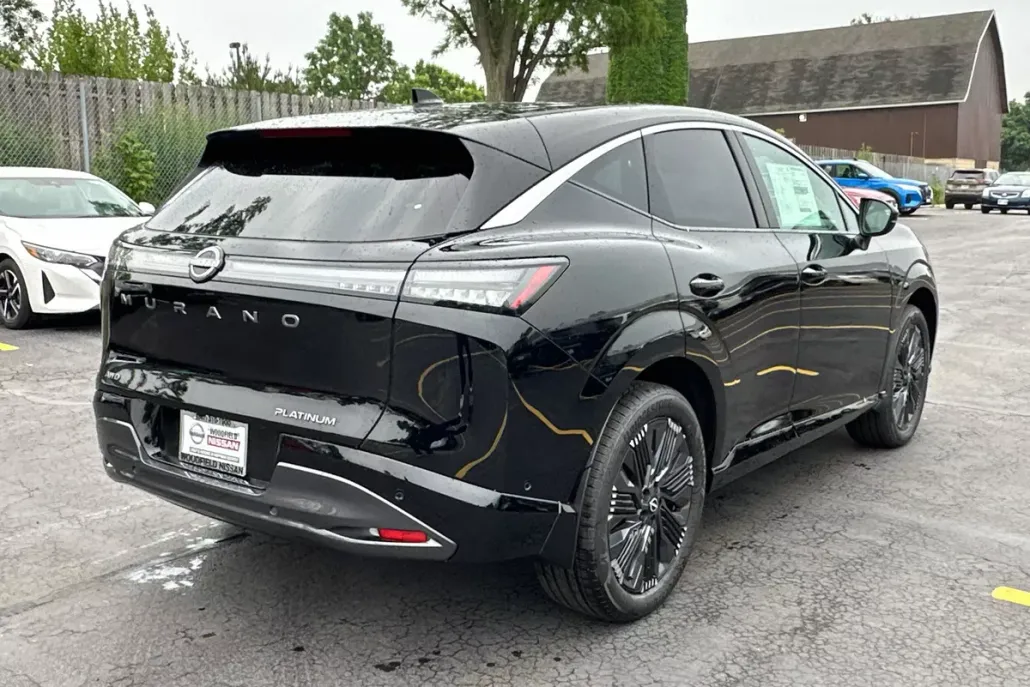 2025 Nissan Murano Platinum photo 1