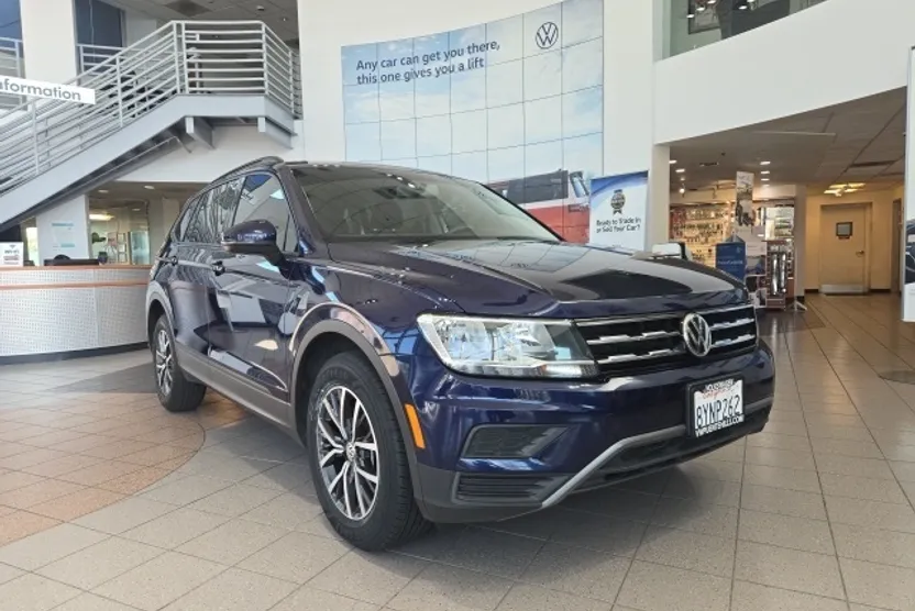2021 Volkswagen Tiguan S photo 1