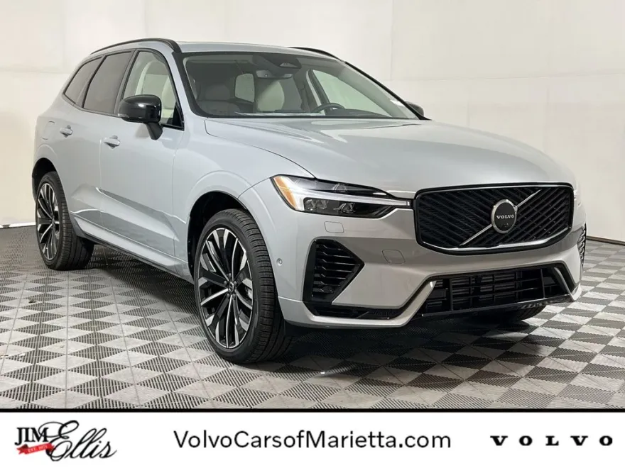2026 Volvo XC60 Hybrid T8 photo 1