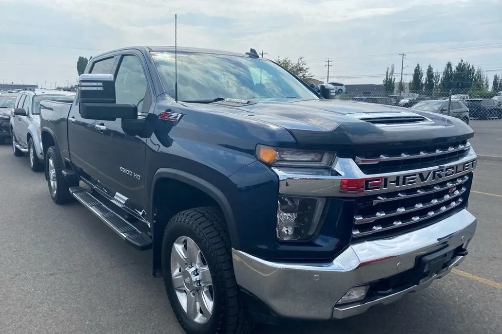 2020 Chevrolet Silverado 2500HD LTZ photo 1