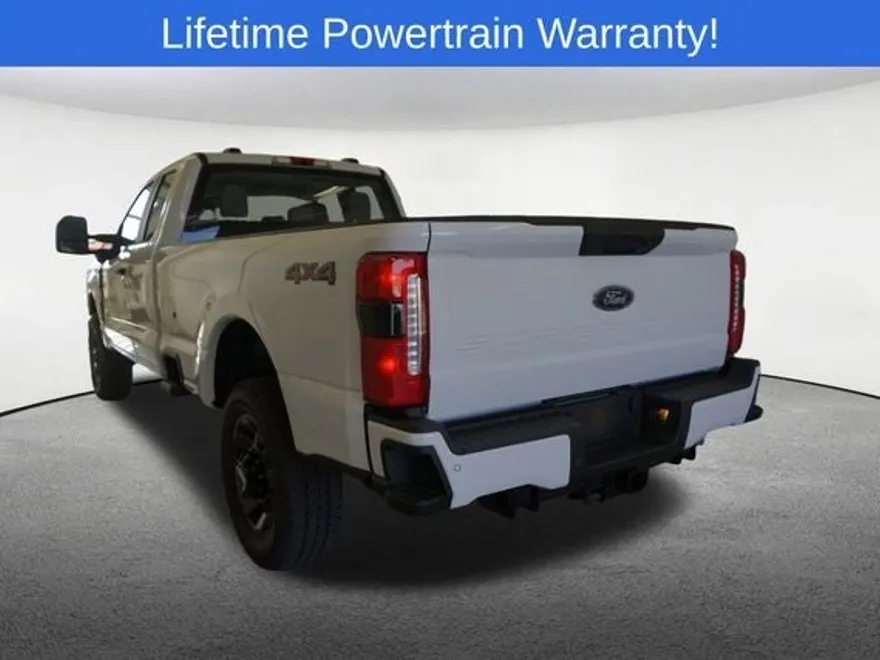 2026 Ford F-350 photo 1