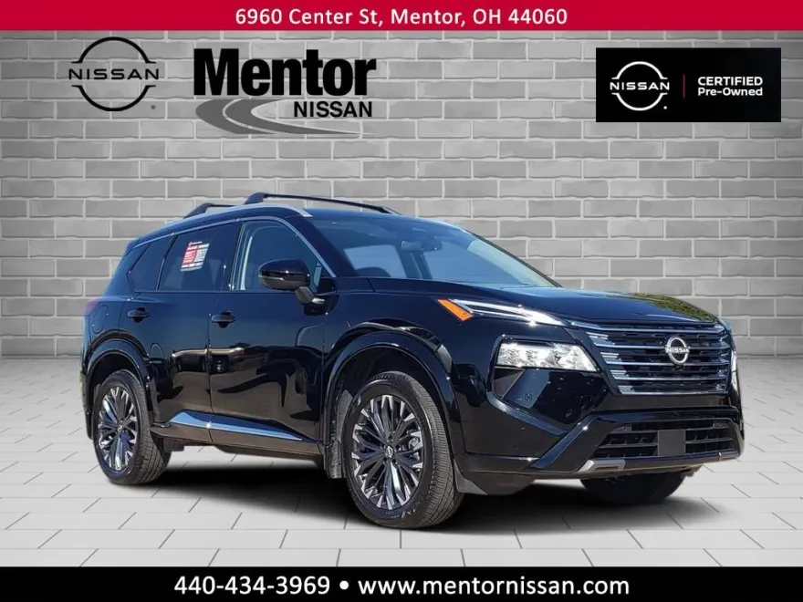 2025 Nissan Rogue Platinum photo 1