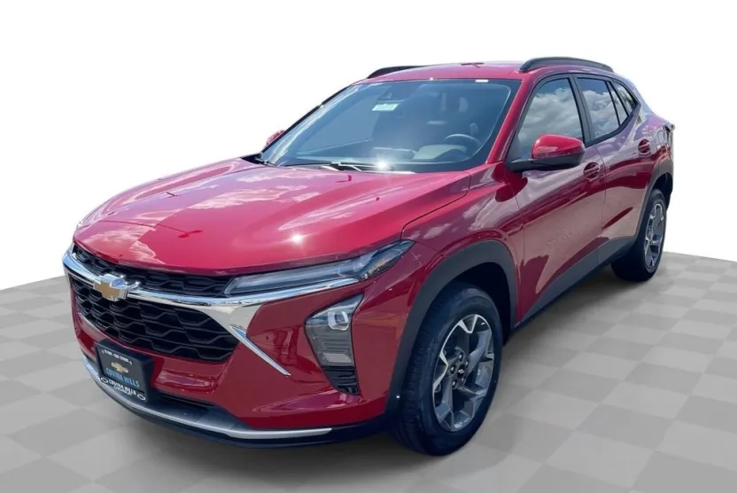 2026 Chevrolet Trax LT photo 1