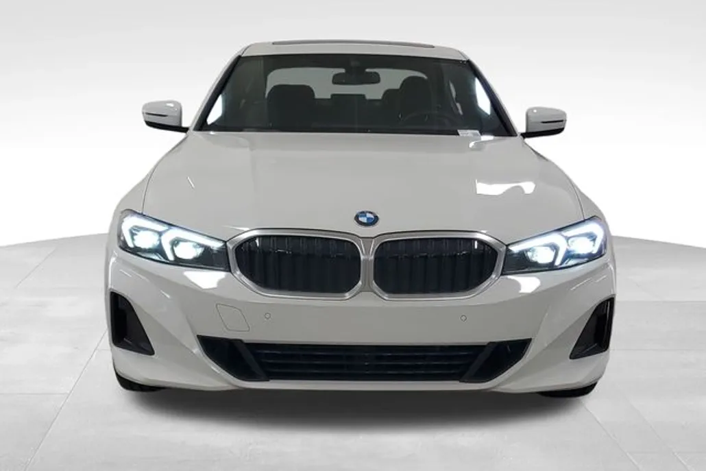 2025 Bmw 330i photo 1