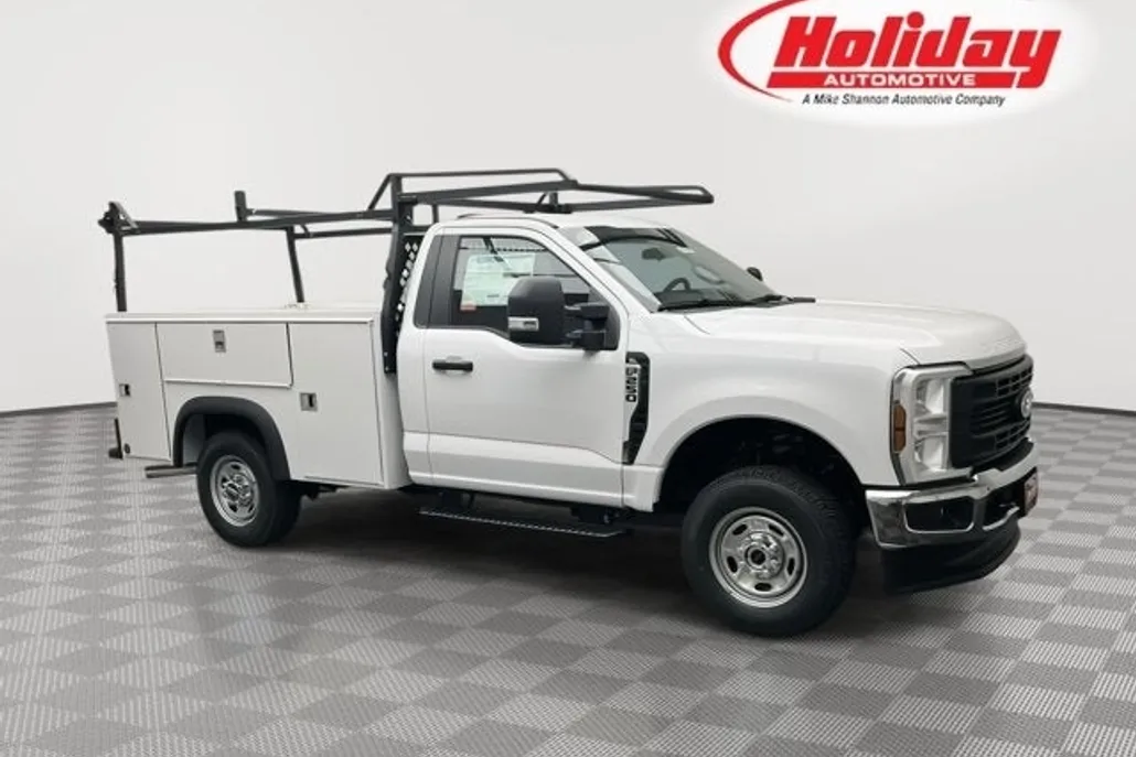 2025 Ford F-250 XL photo 1