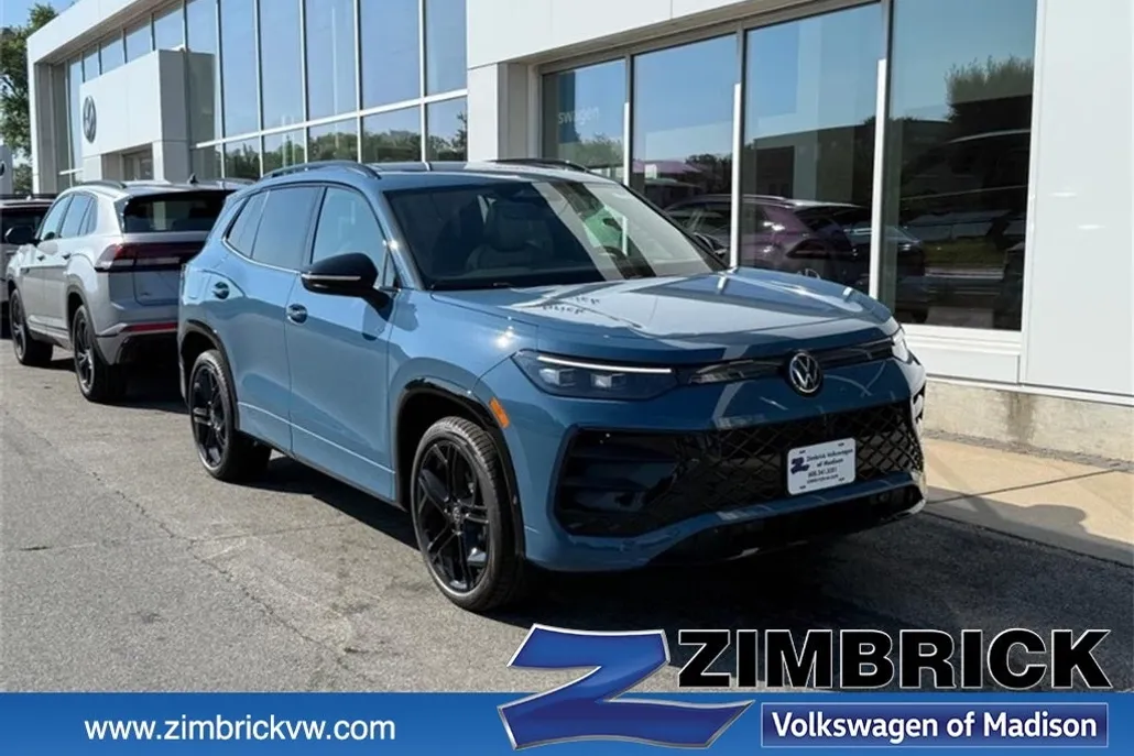 2025 Volkswagen Tiguan SE R-Line Black photo 1