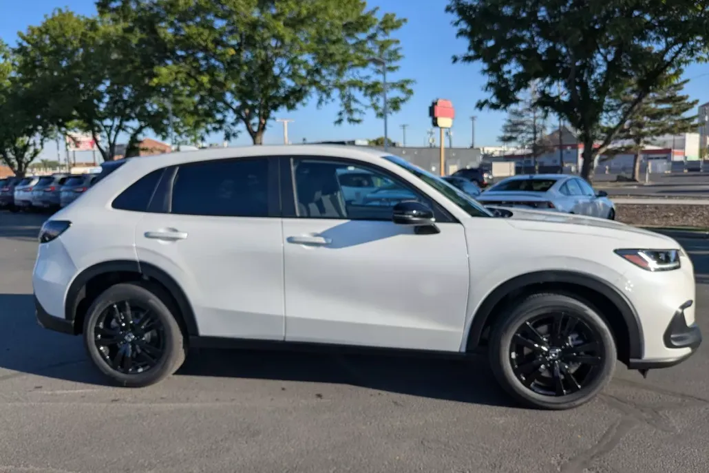 2026 Honda HR-V Sport photo 1