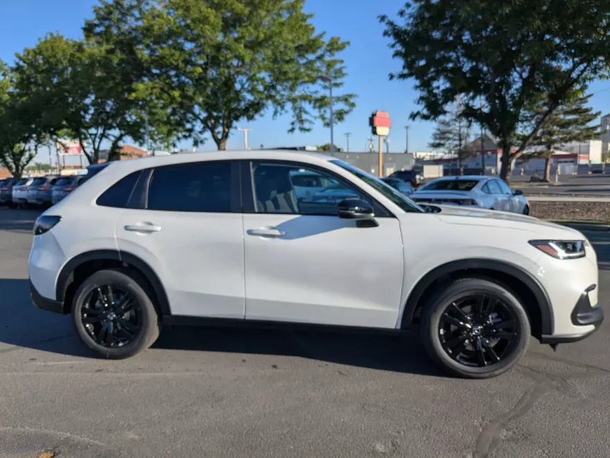 2026 Honda HR-V Sport photo 1