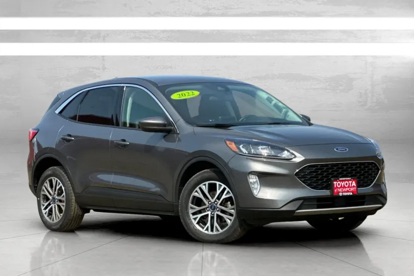 2022 Ford Escape SEL photo 1