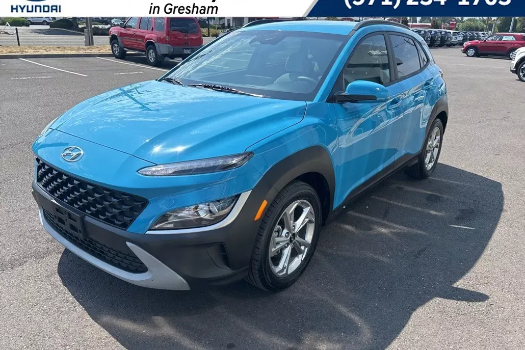 2023 Hyundai Kona SEL photo 1
